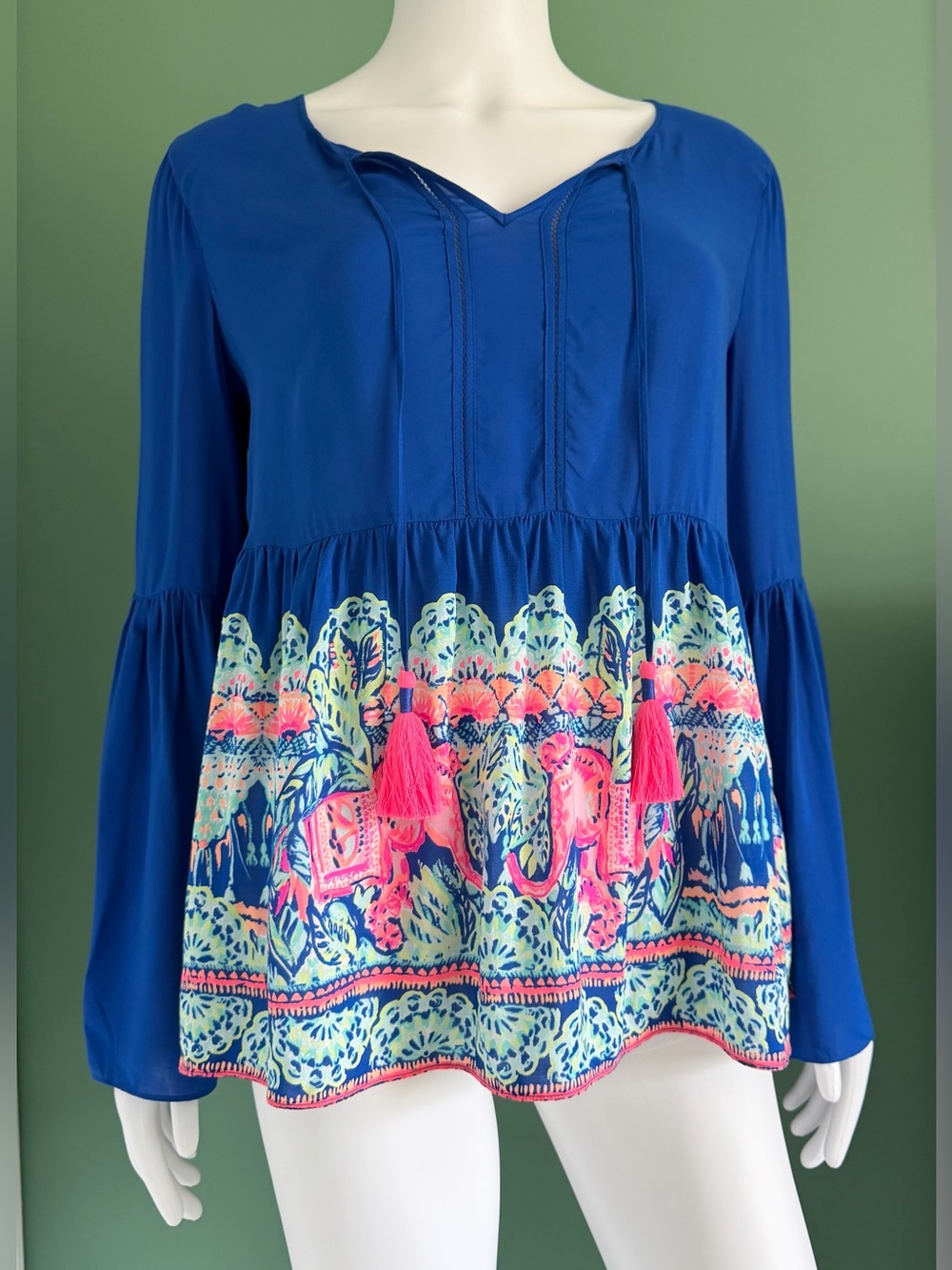 Lilly Pulitzer Bell Sleeve Kahli Top With Pink Elephant Motif And Pink Tassels